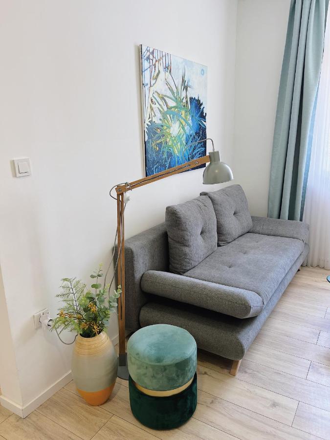 New Stylish & Modern Studio Apart - With Sea View Appartement Pula Buitenkant foto