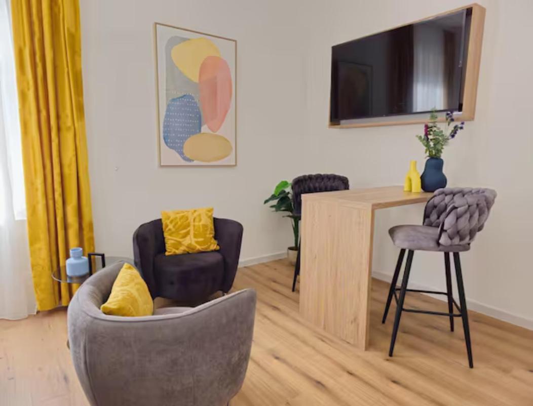 New Stylish & Modern Studio Apart - With Sea View Appartement Pula Buitenkant foto